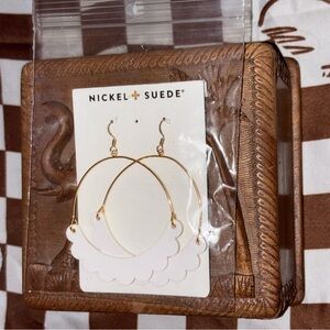 Nickel & Suede Gold and White Scallop Hoop Earrings